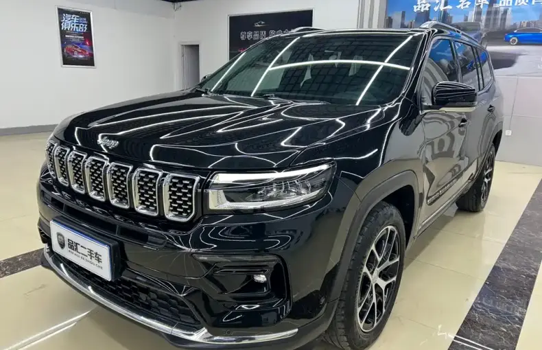 Jeep Grand Commander 2022 из Китая