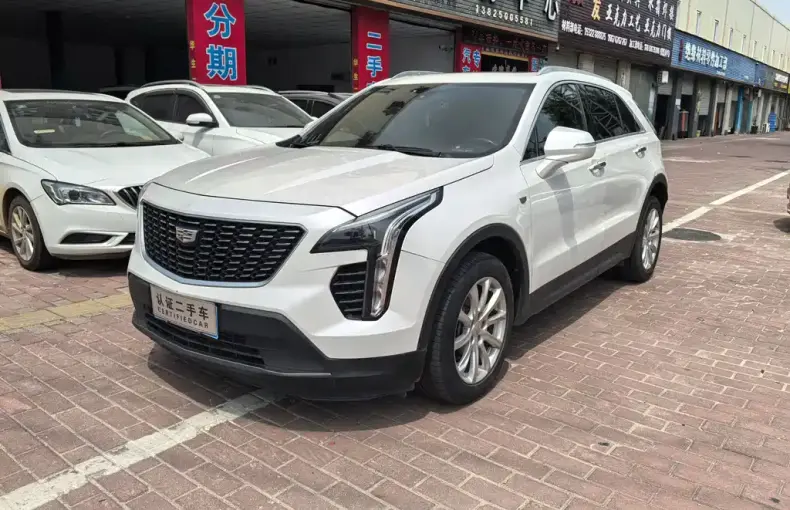 Cadillac XT4 2019 из Китая