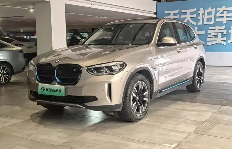 BMW iX3 2021 из Китая