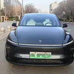 Tesla Model Y 2025 из Китая