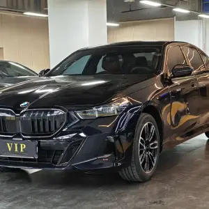 BMW 5 Series 2025 из Китая
