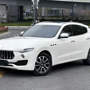 Maserati Levante 2017 из Китая