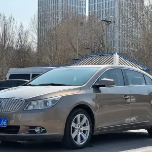 Buick LaCrosse 2009 из Китая
