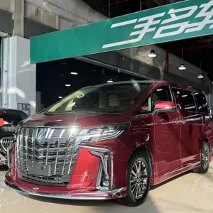 Toyota Alphard 2022 из Китая