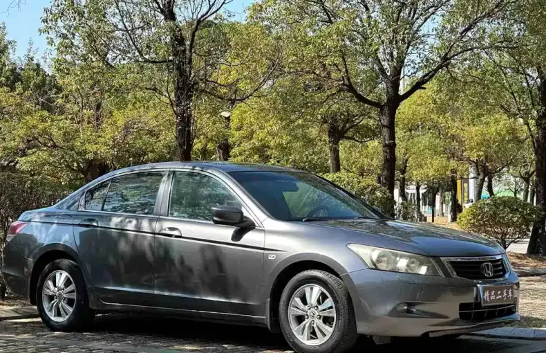 Honda Accord 2010 из Китая