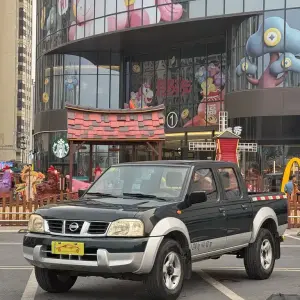 Nissan D22 2013 из Китая