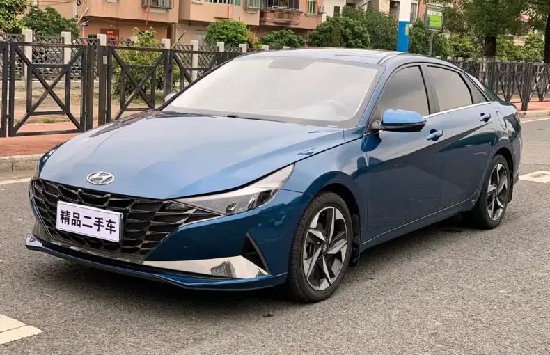 Hyundai Elantra 2021 из Китая