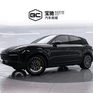 Porsche Cayenne Hybrid 2023 из Китая