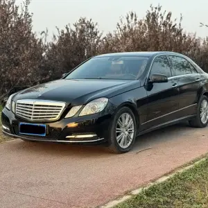 Mercedes-Benz E-Class 2012 из Китая