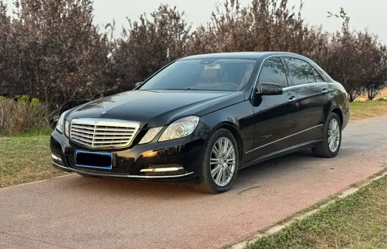 Mercedes-Benz E-Class 2012 из Китая
