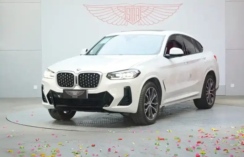 BMW X4 2022 из Китая