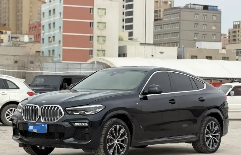 BMW X6 2022 из Китая