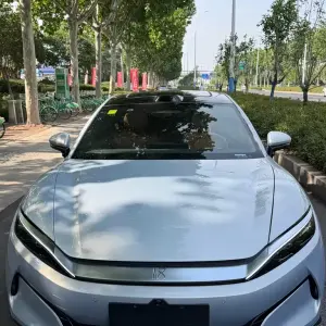 BYD 汉L 2025 из Китая