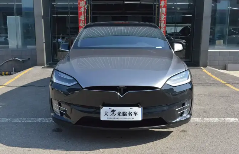 Tesla Model X 2017 из Китая