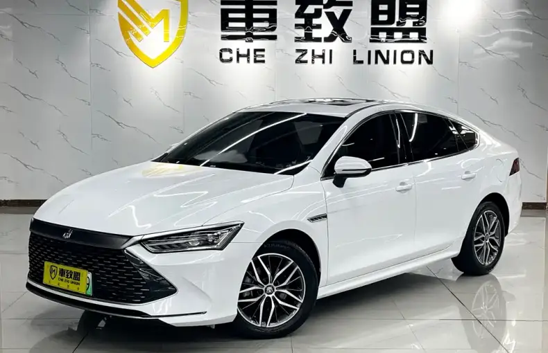 BYD Qin PLUS 2023 из Китая