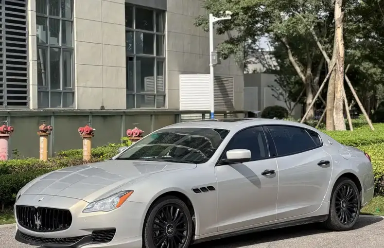 Maserati Quattroporte 2016 из Китая