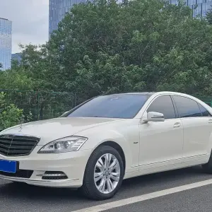 Mercedes-Benz S-Class 2013 из Китая