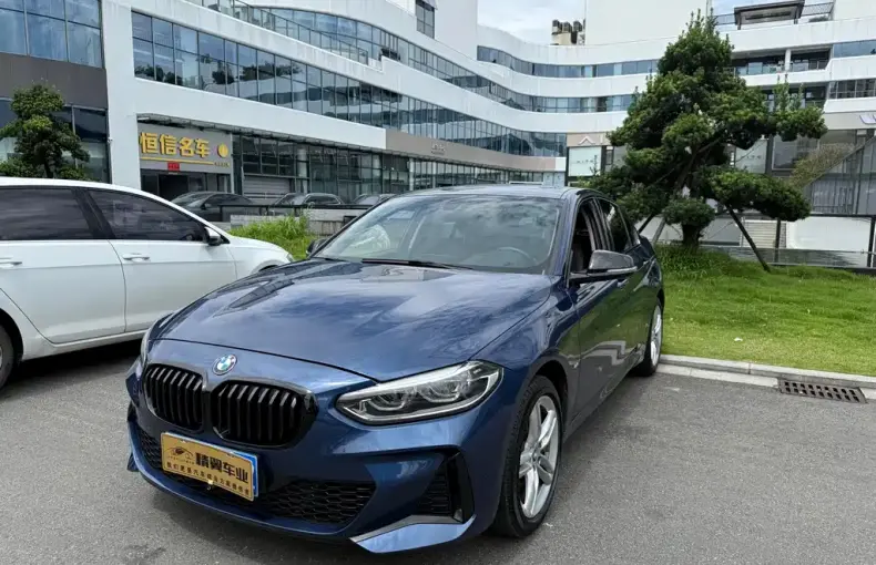 BMW 1 Series 2021 из Китая
