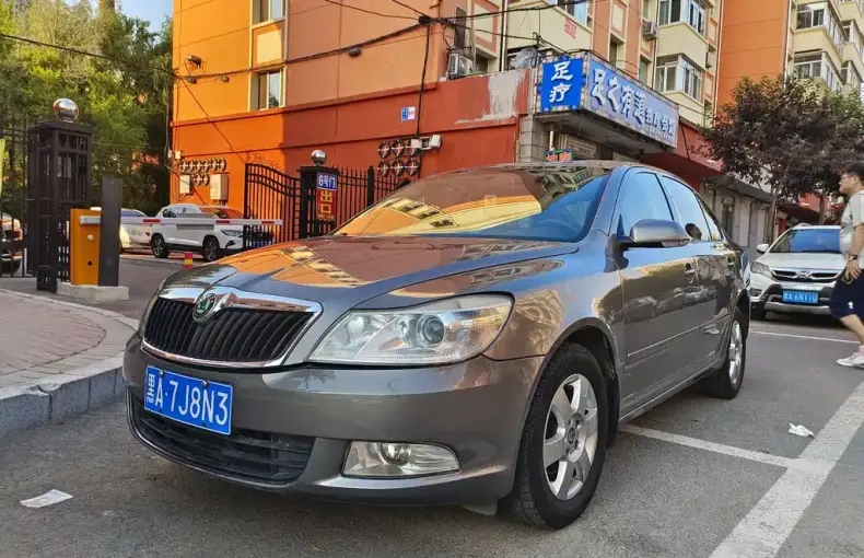 Skoda Octavia 2011 из Китая