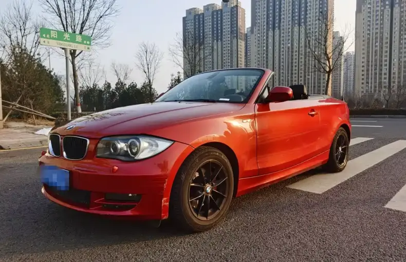 BMW 1 Series (Import) 2011 из Китая