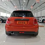 MINI Mini 2018 102 л.с. из Китая