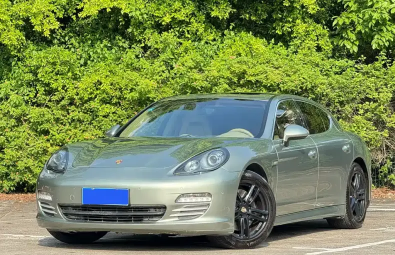 Porsche Panamera 2013 из Китая