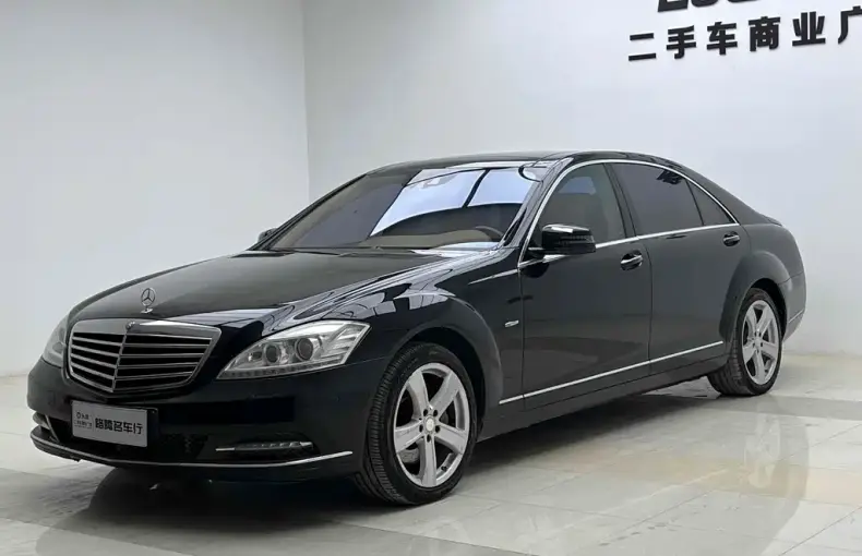 Mercedes-Benz S-Class 2011 из Китая