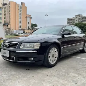 Audi A8 2004 из Китая