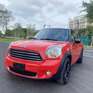 MINI Mini Countryman 2012 из Китая