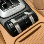 Porsche Cayenne 2011 из Китая