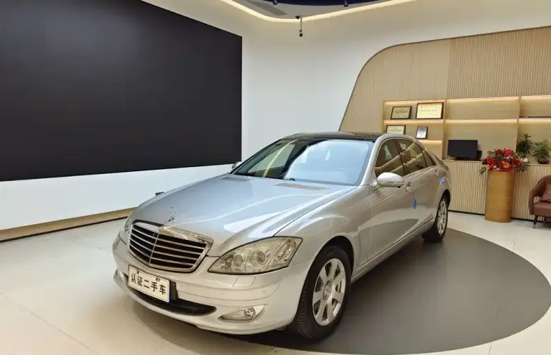Mercedes-Benz S-Class 2008 из Китая
