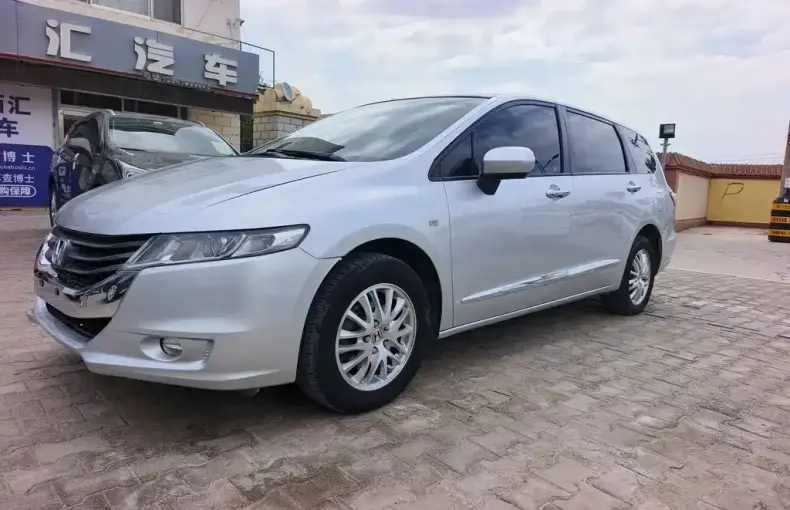 Honda Odyssey 2010 из Китая