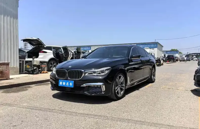 BMW 7 Series 2017 из Китая