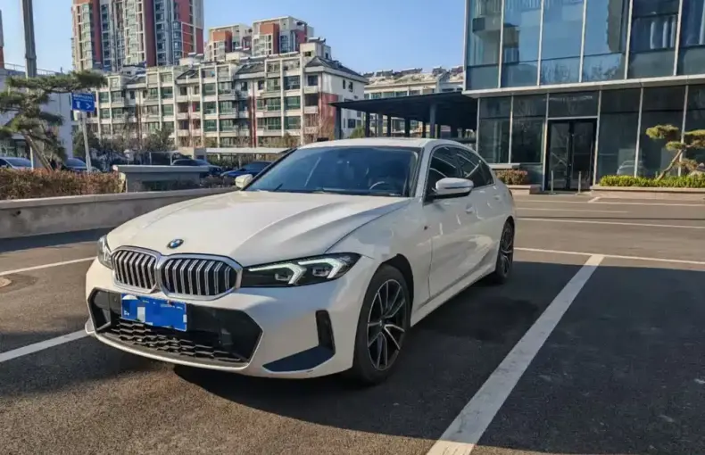 BMW 3 Series 2023 из Китая