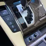Toyota Alphard 2022 из Китая